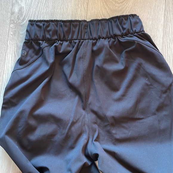 Lululemon Stretch High-rise Jogger - Picture 9 of 9